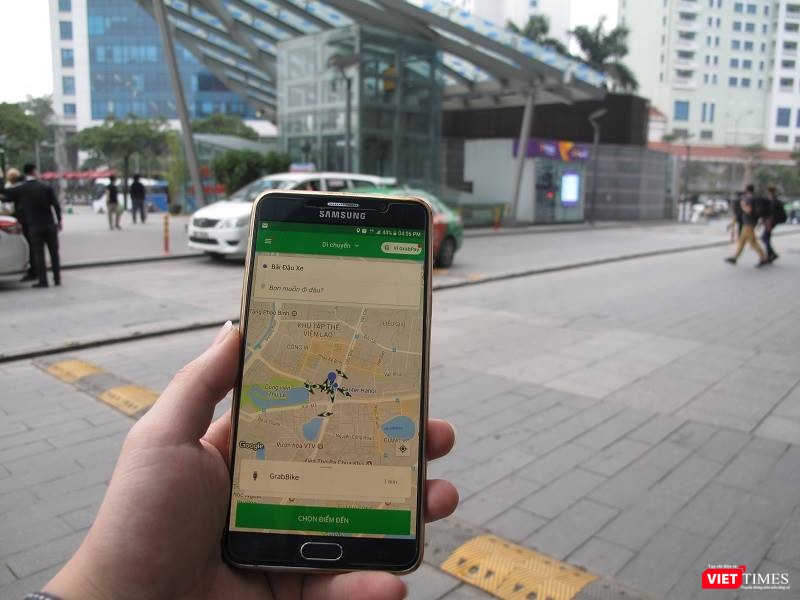 Grab đang bị Vinasun kiện vì hành vi vi phạm pháp luật, náo loạn thị trường taxi