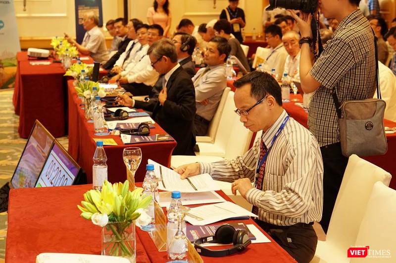 Tiến sĩ Cấn Văn Lực, Chuyên gia Kinh tế trưởng BIDV