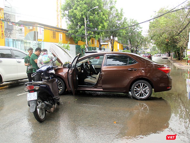 Đặc biệt khi mưa to kết hợp triều cường như chiều tối ngày 25.11