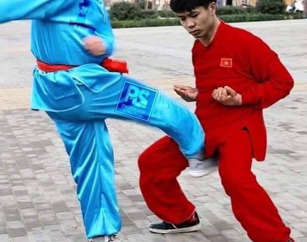 Chung kết King’s Cup: Trông chờ “họa mi” Công Phượng hót ảnh 3 Tấm ảnh chế cổ động cho Công Phượng do các fan SLNA thực hiện trước trận chung kết đã nhận được hàng ngàn like (fb Nghệ An)