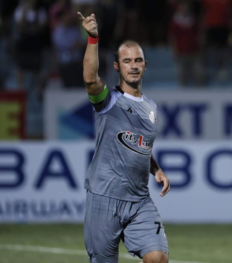 Huỳnh Kesley Alves đã có 2 bàn thắng, giúp TP.HCM có trận hòa 3-3 với chủ nhà Viettel (ảnh VPF) Huỳnh Kesley Alves đã có 2 bàn thắng, giúp TP.HCM có trận hòa 3-3 với chủ nhà Viettel (ảnh VPF)