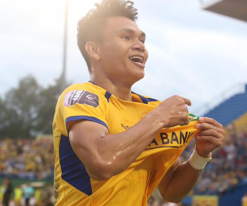 Xuân Mạnh đã sẵn sàng cho trận đấu. Ảnh SLFC.