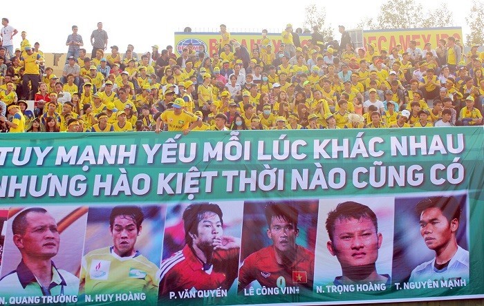 Đây sẽ là trận đấu chia tay sân Vinh của khá nhiều cầu thủ SLNA sau nhiều năm gắn bó. Ảnh SLFC.