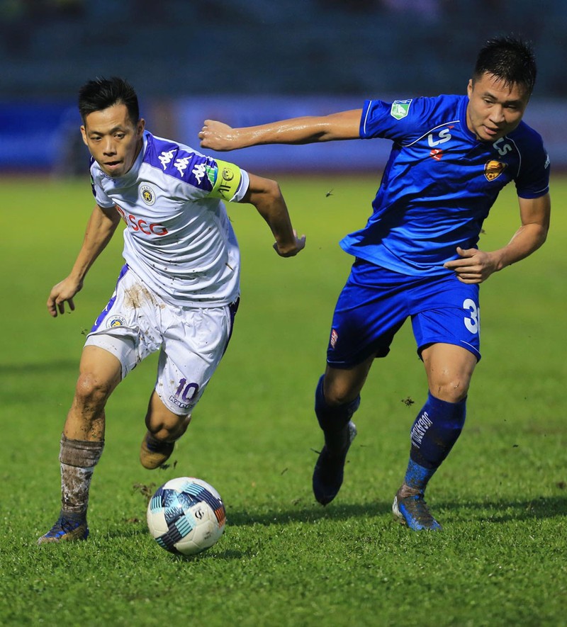 Cúp quốc gia: Quà sinh nhật muộn tặng bầu Hiển ảnh 2 Văn Quyết vẫn quá xuất sắc. Ảnh VPF