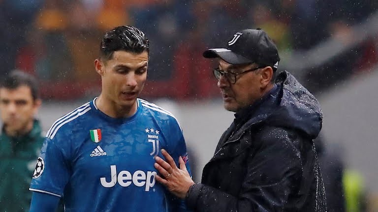 Juventus, Bayern Munich và PSG vào vòng 1/8 Champions League. ảnh 1 Ronaldo thi đấu không thành công nhưng Juve vẫn lọt vào vòng 1/8. Ảnh AP