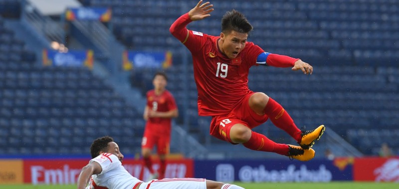 HLV Abu Ismail : “U23 Việt Nam sở hữu rất nhiều cá nhân xuất sắc. Tôi đặc biệt quan tâm tới Tiến Linh, Quang Hải, Đức Chinh và Hoàng Đức”