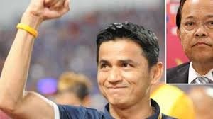 “Tôi sẽ đưa Kiatisak lên làm HLV trưởng để lấy lại ngôi vị số một Đông Nam Á từ Việt Nam”. Đó là thông điệp tranh cử được coi là rất thông minh của cựu chủ tịch FAT Worawi. Ảnh FAT