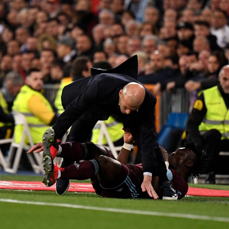 "Animo China"- nhưng chỉ kiếm được 1 điểm, khiến cho các cổ động viên Real Madrid không có được niềm vui trọn vẹn. Ảnh RM