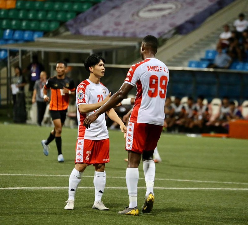 Công Phượng và Amido Balde là 2 cái tên mà Thanh Hóa phải dè chừng. Ảnh VPF