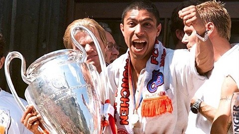 Đến giờ Elber vẫn được xếp là một trong những tiền đạo xuất sắc nhất trong lịch sử Bayern nhưng không có đóng góp nhiều cho đội tuyển Brazil. Ảnh CNN