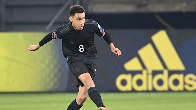 Thần đồng bóng đá Đức Musiala. Ảnh CNN