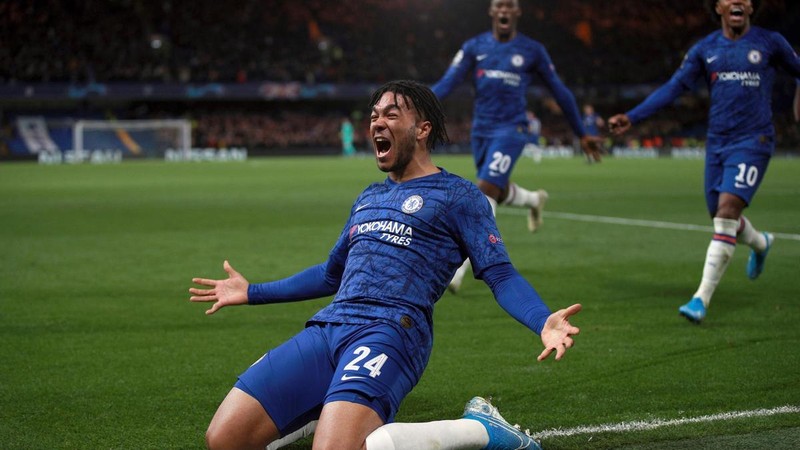 Ngôi sao 21 tuổi xuất thân từ lo đào tạo của Chelsea là Reece James cũng thi đấu rất năng nổ. Ảnh AP. Ngôi sao 21 tuổi xuất thân từ lo đào tạo của Chelsea là Reece James cũng thi đấu rất năng nổ. Ảnh AP.