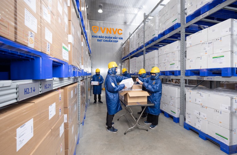 29- kho-lanh-bao-quan-vac-xin-tai-moi-trung-tam-vnvc-toan-quoc.jpg