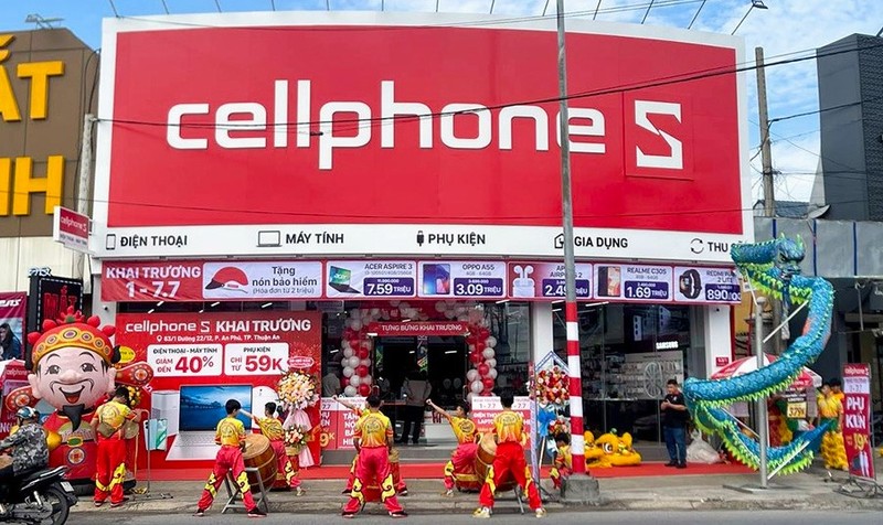 khai-truong-cellphones-thuan-an.jpg