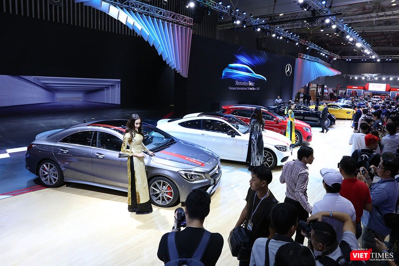 Tận hưởng lộc đầu năm 2018 cùng Mercedes-Benz Việt Nam ảnh 1