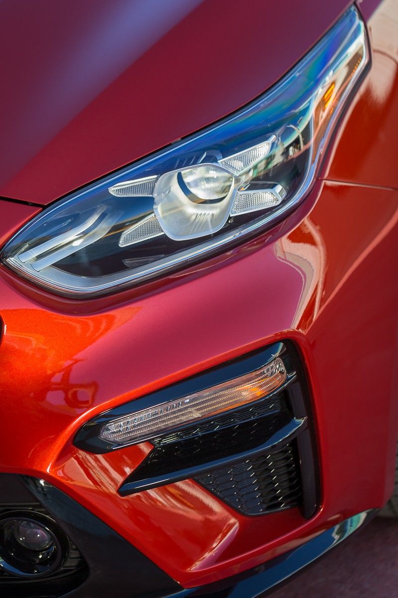 Kia Forte 2019 thế hệ mới chính thức lộ diện tại triển lãm Naias 2018 ảnh 10