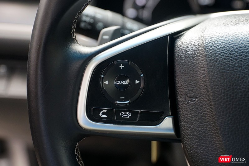 Honda Civic 1.8 E 2018 có xứng với mức giá 758 triệu đồng? ảnh 14