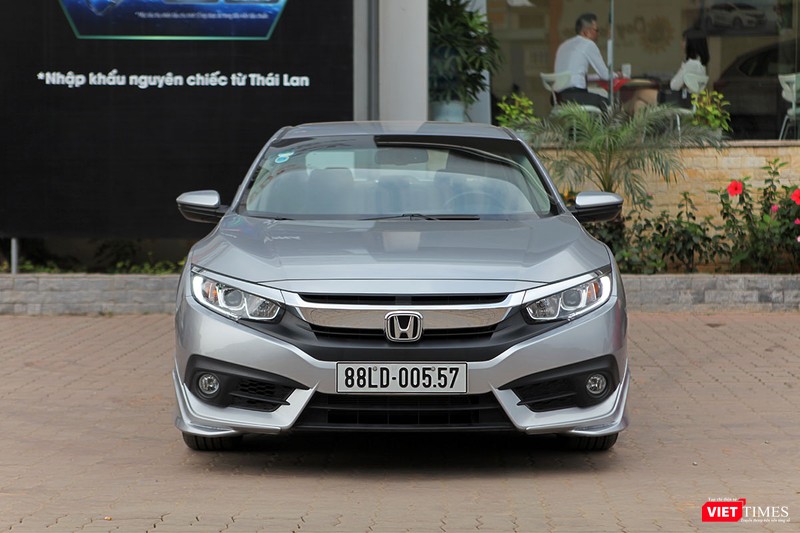 Honda Civic 1.8 E 2018 có xứng với mức giá 758 triệu đồng? ảnh 1