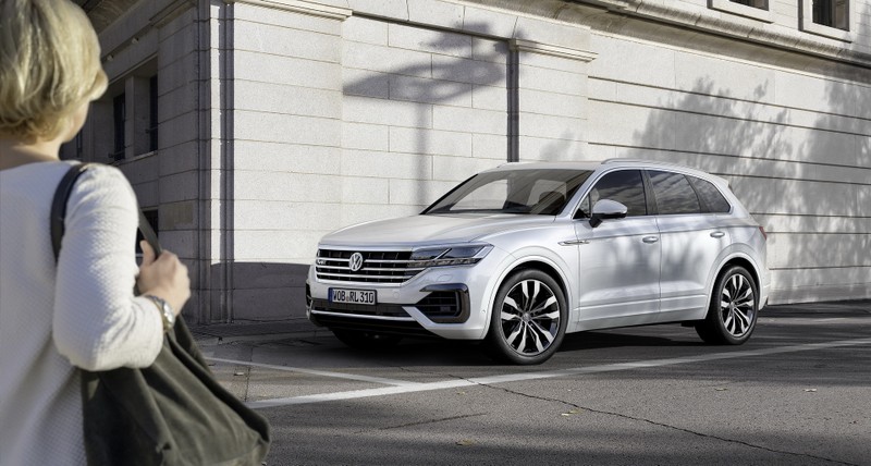 Volkswagen Touareg 2019 chính thức trình làng, to hơn, nhẹ hơn và đầy ắp công nghệ ảnh 17