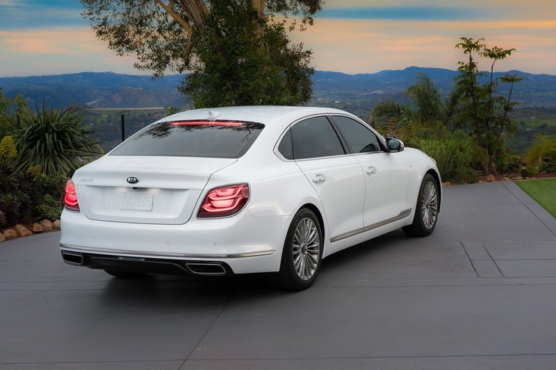 Có gì mới trên Kia K900 2019? ảnh 7
