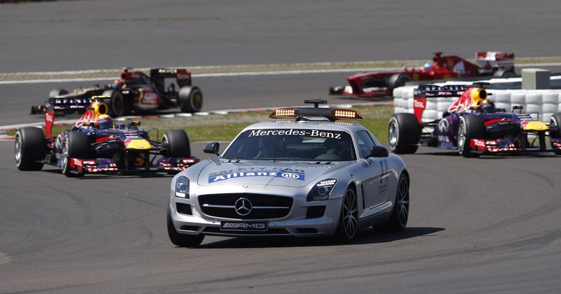  Chiếc Safety Car trong giải đua F1 đã ra đời như thế nào? ảnh 2