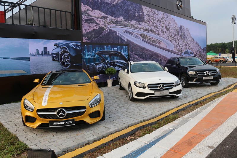 Học viện lái xe an toàn Mercedes-Benz 2018 có gì mới? ảnh 19