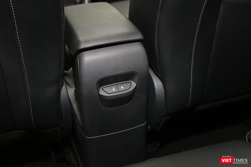 Điều gì khiến Ford EcoSport 2018 đáng mua ở thời điểm này ảnh 6