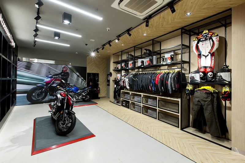 Muốn mua xe dưới 500cc hãy quên cửa hàng Honda Moto đi!  ảnh 2