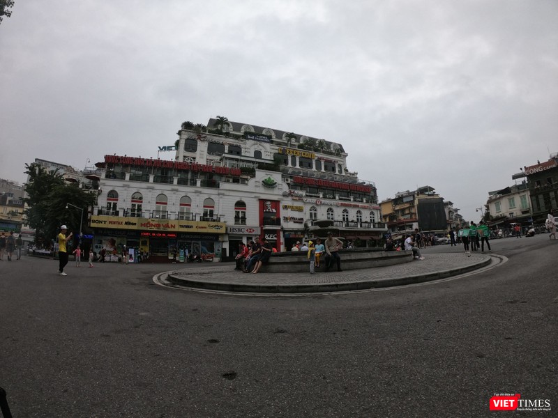 Hình ảnh chụp bằng tính năng SuperPhoto cho độ nét và cá chi tiết tốt, tuy nhiên nó sẽ ấn tượng hơn trong điều kiện trời nắng đẹp. Hình ảnh chụp bằng tính năng SuperPhoto cho độ nét và cá chi tiết tốt, tuy nhiên nó sẽ ấn tượng hơn trong điều kiện trời nắng đẹp.