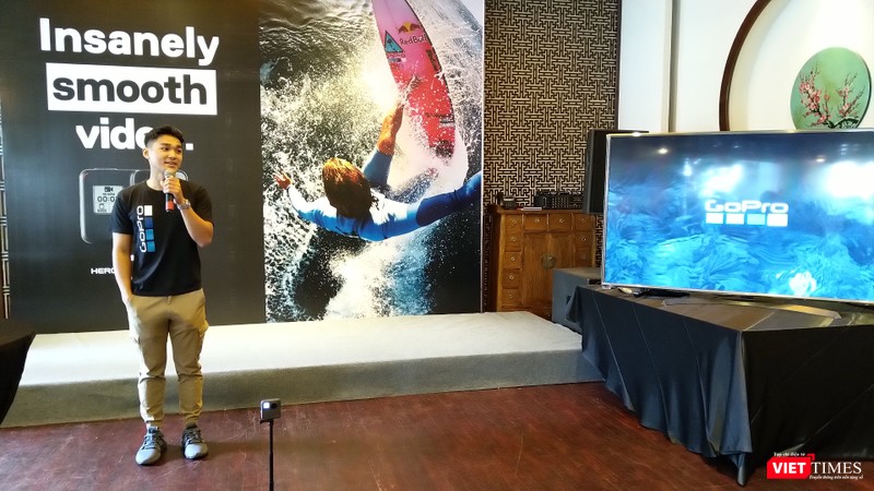 Đại diện của hãng GoPro giới thiệu các tính năng nổi bật trên HERO7 Black. Đại diện của hãng GoPro giới thiệu các tính năng nổi bật trên HERO7 Black.