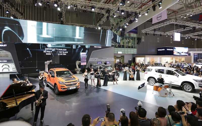 Phân khúc xe nhập khẩu tăng đột biến trong tháng 10 khi đạt mức tăng 46% so với tháng trước đó.