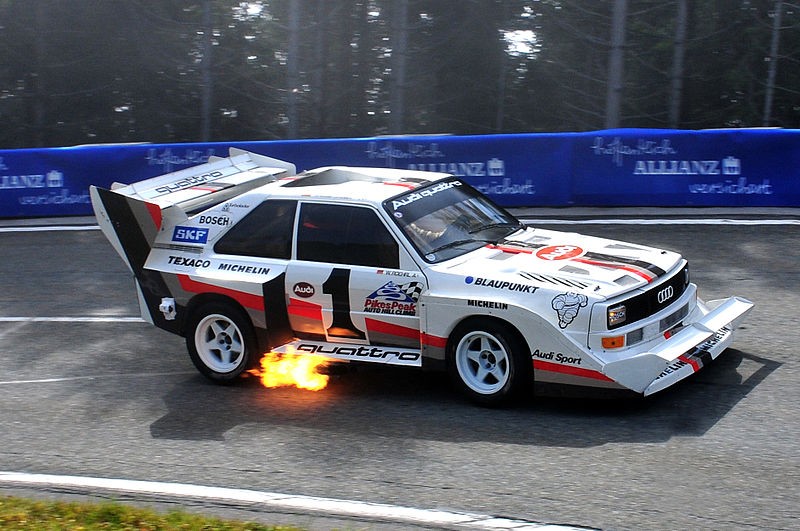 Porsche là hãng có công phát triển hộp số ly hợp kép trên các dòng xe đua của Porsche và Audi. Porsche là hãng có công phát triển hộp số ly hợp kép trên các dòng xe đua của Porsche và Audi.