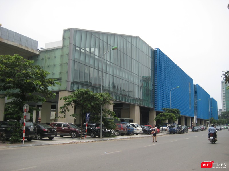 Nhà ga đầu mối Cát Linh - điểm đầu của tuyến đường sắt trên cao Cát Linh - Hà Đông