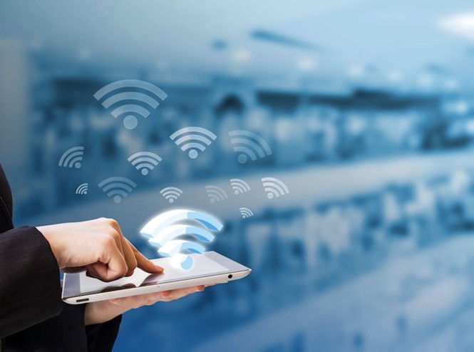 Cách bảo vệ Wi-Fi nhà bạn không bị 'dùng chùa' - ảnh 1