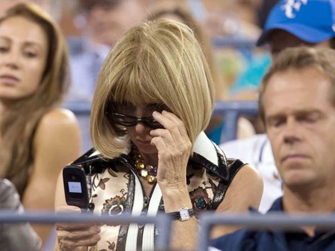 Đừng nghĩ điện thoại cơ bản đã hết thơì21