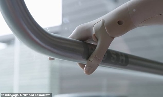 8425636-6583763-image-m-55_1547263838134