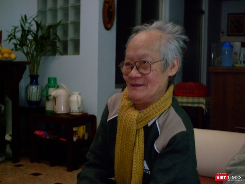 Nhà văn Viết Linh - tác giả các tập truyện khoa học giả tưởng "Quả trứng vuông" (1968), "Hành tinh kỳ lạ" (1990) và "Biển khơi vẫy gọi" (2010)