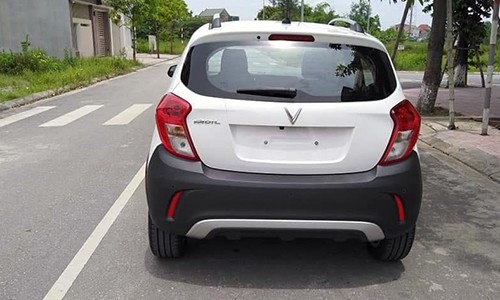 Xe trang bị động cơ 1,4 lít, 4 xi-lanh thẳng hàng, công suất 98 mã lực tại 6.200 vòng/phút và mô-men xoắn 128 Nm tại 4.000 vòng/phút. Hộp số vô cấp CVT. Xe trang bị động cơ 1,4 lít, 4 xi-lanh thẳng hàng, công suất 98 mã lực tại 6.200 vòng/phút và mô-men xoắn 128 Nm tại 4.000 vòng/phút. Hộp số vô cấp CVT.