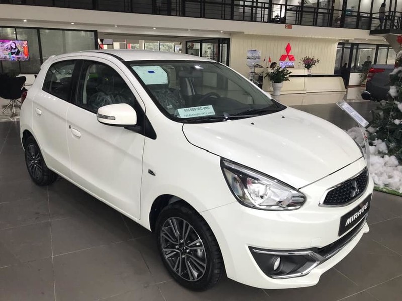 Mitsubishi Mirage giảm giá xuống còn 300 triệu cho phiển bản 2018 Mitsubishi Mirage giảm giá xuống còn 300 triệu cho phiển bản 2018
