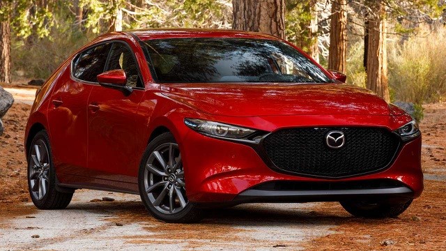 Mazda3 phiên bản 2020 cũng vẫn sẽ được lắp ráp tại Việt Nam, trong khi mẫu Mazda2 đang được nhập khẩu từ Thái Lan