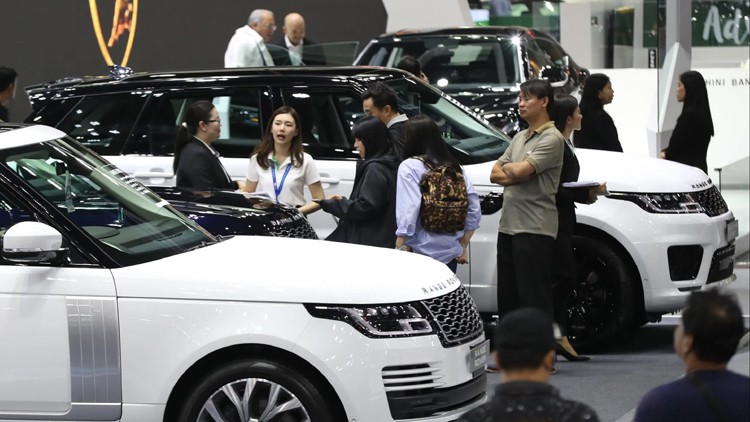 Triển lãm ôtô quốc tế Thái Lan tại Bangkok, chủ đạo với dòng xe tiết kiệm nhiên liệu. Ảnh: Rie Ishii