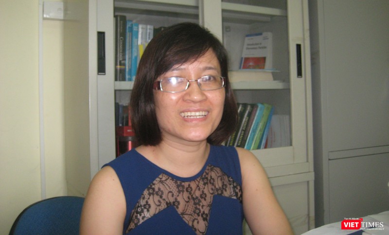 PGS.TS. Nguyễn Thị Hồng Vân - chuyên viên Viện Vật lý thuộc Viện Hàn lâm Khoa học Công nghệ Việt Nam