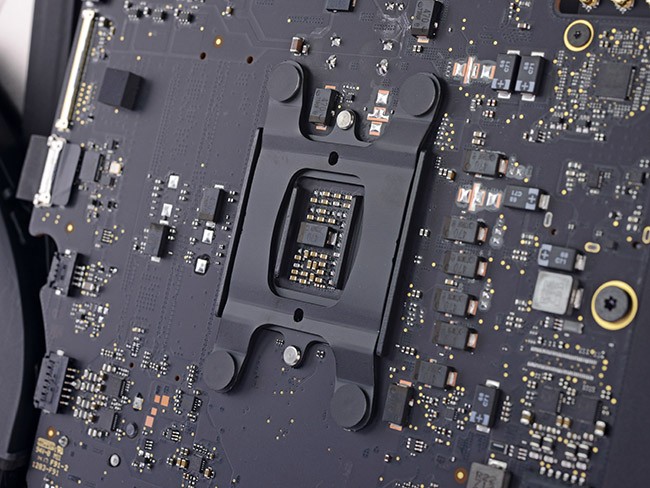 “Mổ bụng” iMac 2017 màn hình 21,5 inch Retina 4K ảnh 4