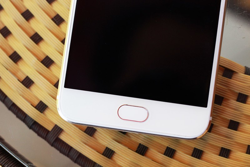 Video và ảnh thực tế Asanzo -- Điện thoại Việt sẽ ra mắt trong tháng 8   ảnh 7