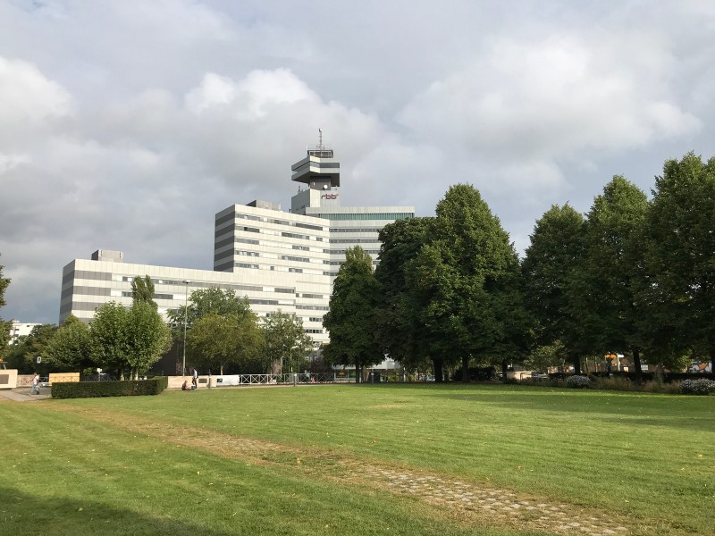 So sánh ảnh chụp từ LG V30 với Galaxy S8+ và iPhone 7 Plus ảnh 7