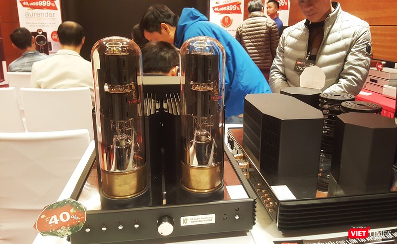 Chiêm ngưỡng những cặp loa tiền tỷ tại Triển lãm nghe nhìn Việt Nam 2017 ảnh 23