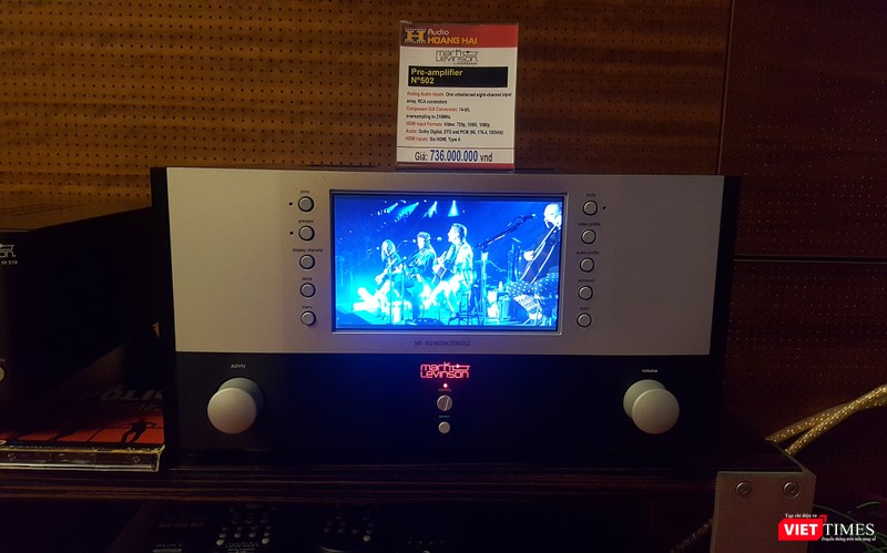 Chiêm ngưỡng những cặp loa tiền tỷ tại Triển lãm nghe nhìn Việt Nam 2017 ảnh 28