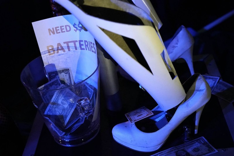 Xuất hiện Robot múa cột thoát y tại triển lãm CES 2018 ảnh 5