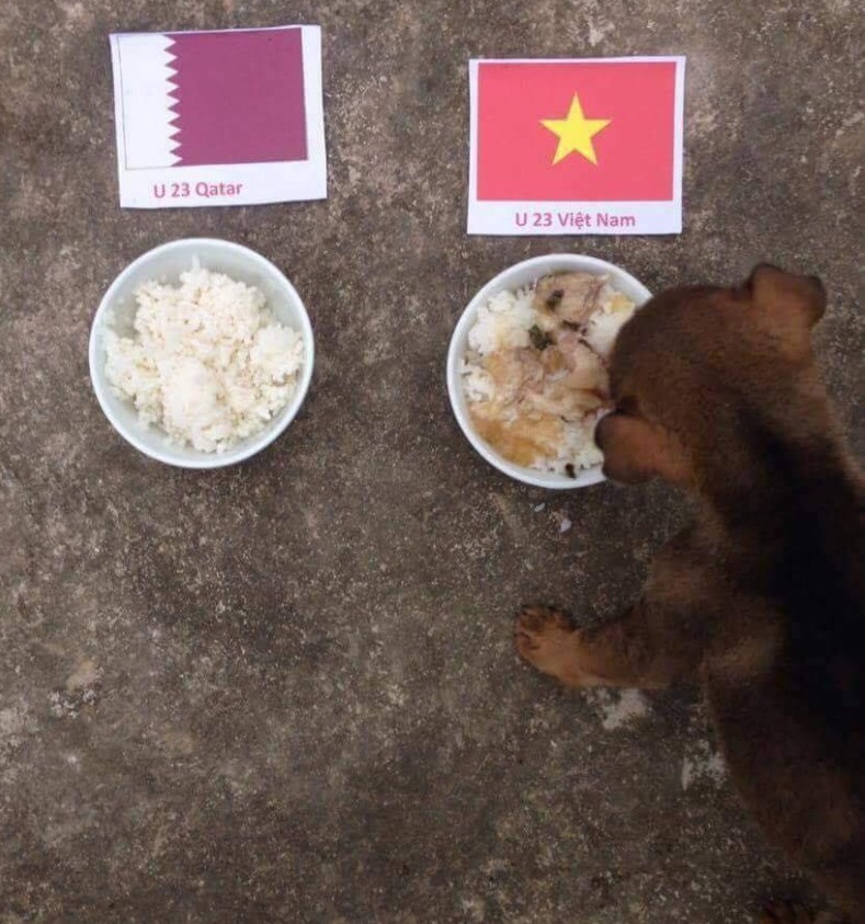 Người dân cả nước đang đổ ra đường mừng chiến thắng của U23 Việt Nam ảnh 1