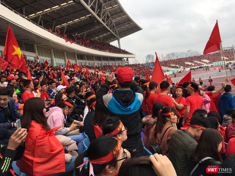 Không khí trận bóng lịch sử của U23 Việt Nam: Chút tiếc nuối phút cuối ảnh 4